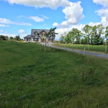 Annies Meadow. Villa Knock  Bagian luar foto